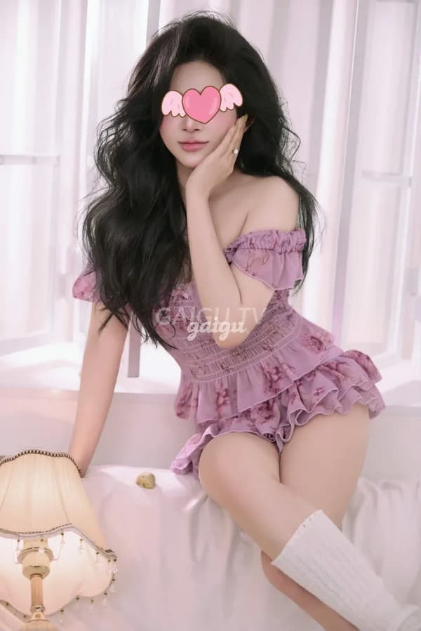 Gái gọi Sơn Trà NANA 700k 14