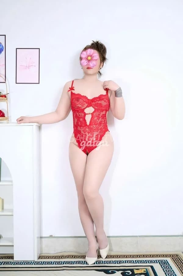 PHƯƠNG ANH – gái gọi Bình Tân giá 250k, Qua đêm, Hôn môi, 32 tuổi 7