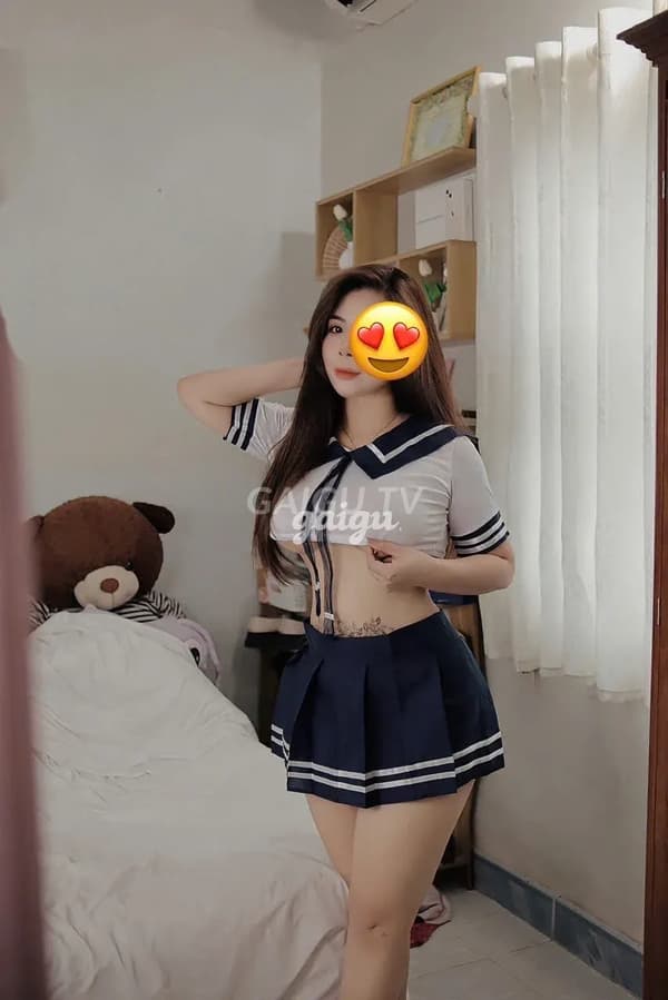 SIÊU DÂM NGỌC VI 300k Bình Tân – BJ · Qua đêm · 30 tuổi 4