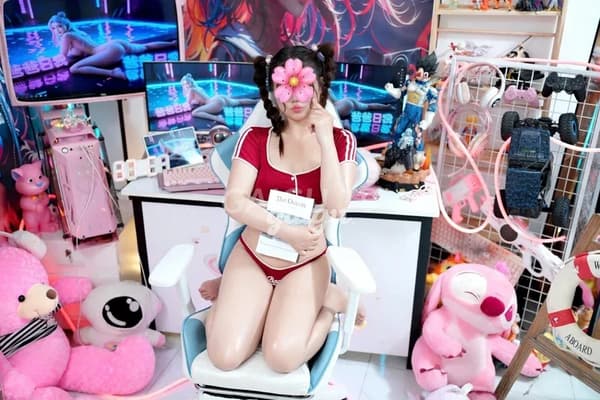 Tường Vy xinh xắn dáng thon gọn săn chắc 2