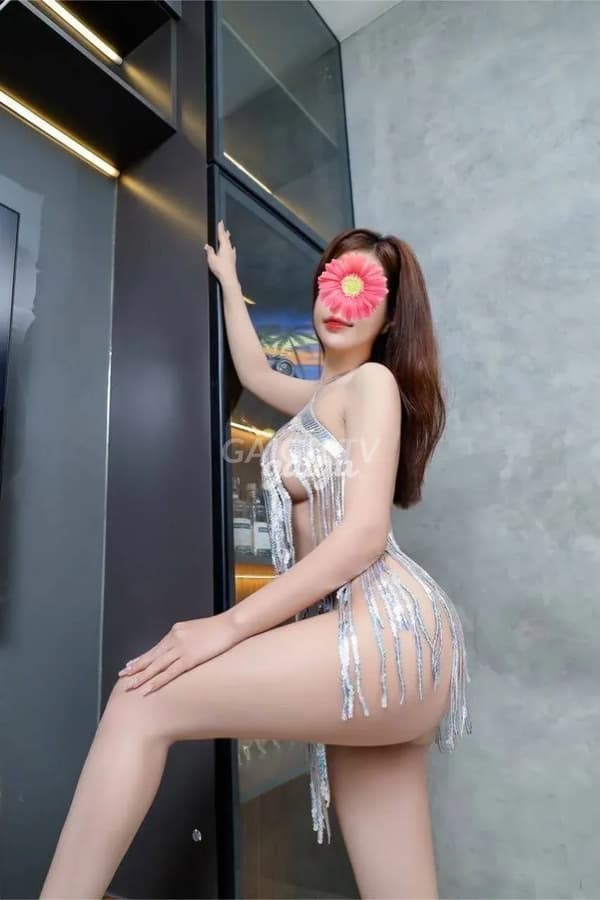 Hàng Gò Vấp: NEW DIỄM THÚY CHÂN DÀI MIỀN TÂY, VÚ giá 400k 9