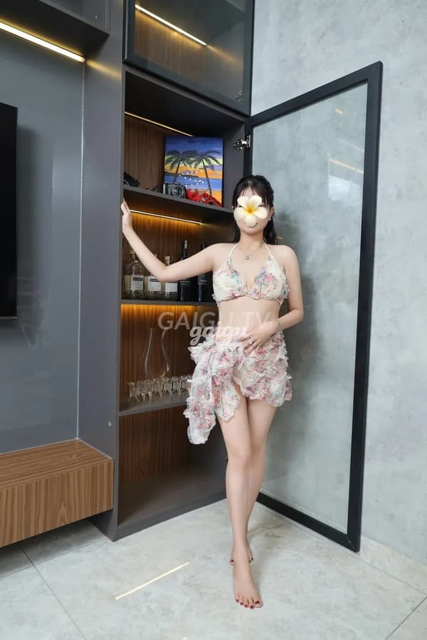 Em dễ thương nóng bỏng chiều chuộng hết mình Hân 15