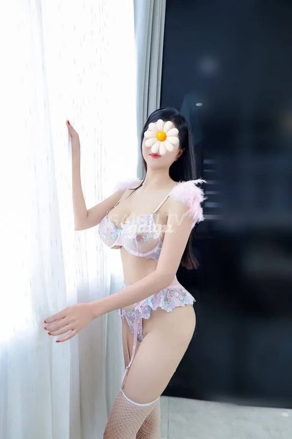 Hà My body trắng sáng nhiệt tình phục vụ 4