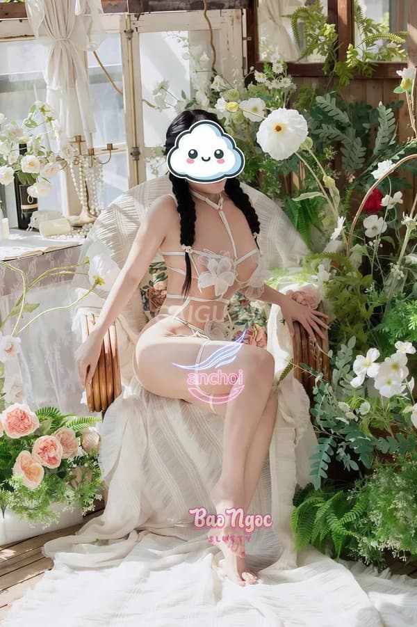 Ngọc body múp mọng nhưng phục vụ rất dâm đãng chịu chơi 10