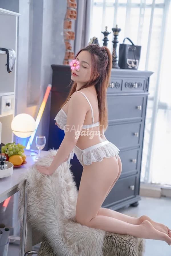 RUBY GÁI MIỀN TÂY VÚ TO THẬT 100% – gái gọi Quận 8 giá 300k, BJ, HJ, 37 tuổi 5