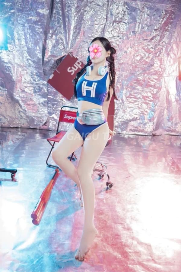 Tiểu Vy phục vụ nhẹ nhàng tận tình như người yêu 5