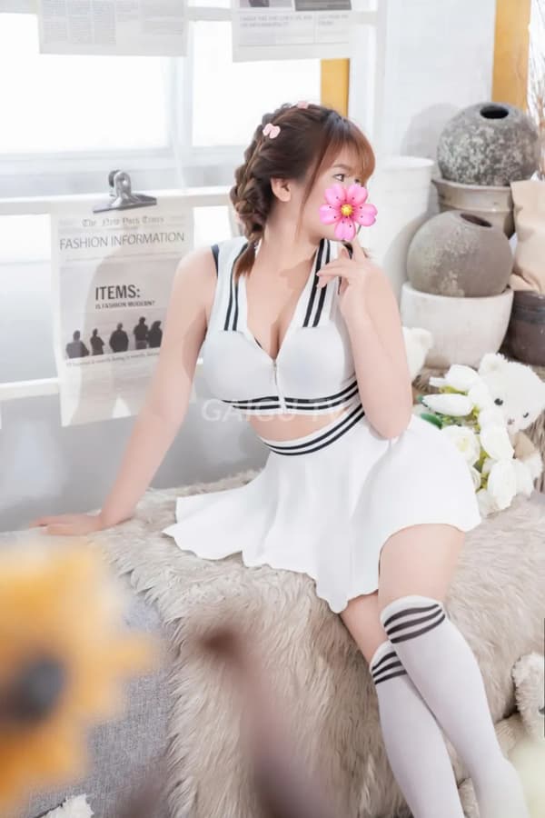 Hotteen Ngọc xinh xắn ngoan ngoãn như cún 16