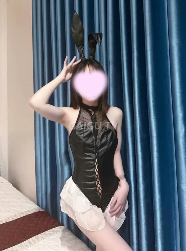 BÉ TIÊN NON TƠ XINH DÂM LÀM TÌNH CHUYÊN Sơn Trà – 700k/shot 7