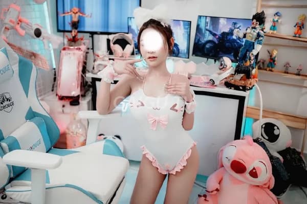 Huyền My da trắng nhẹ nhàng như người yêu 3