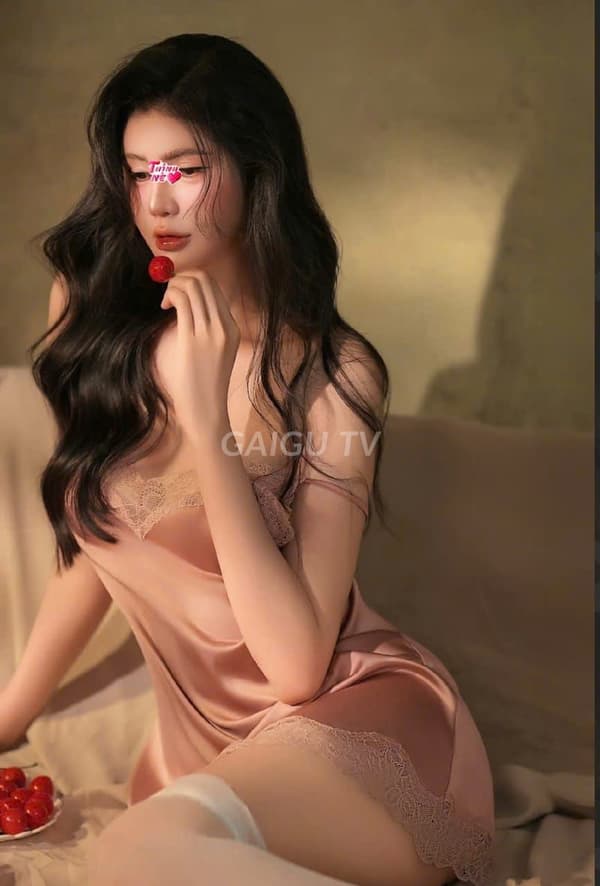 THUÝ VÂN - EM GÁI XINH XẮN- VÚ TO BÍM KHÍT - LÀM TÌNH CHUYÊN NGHIÊP 8